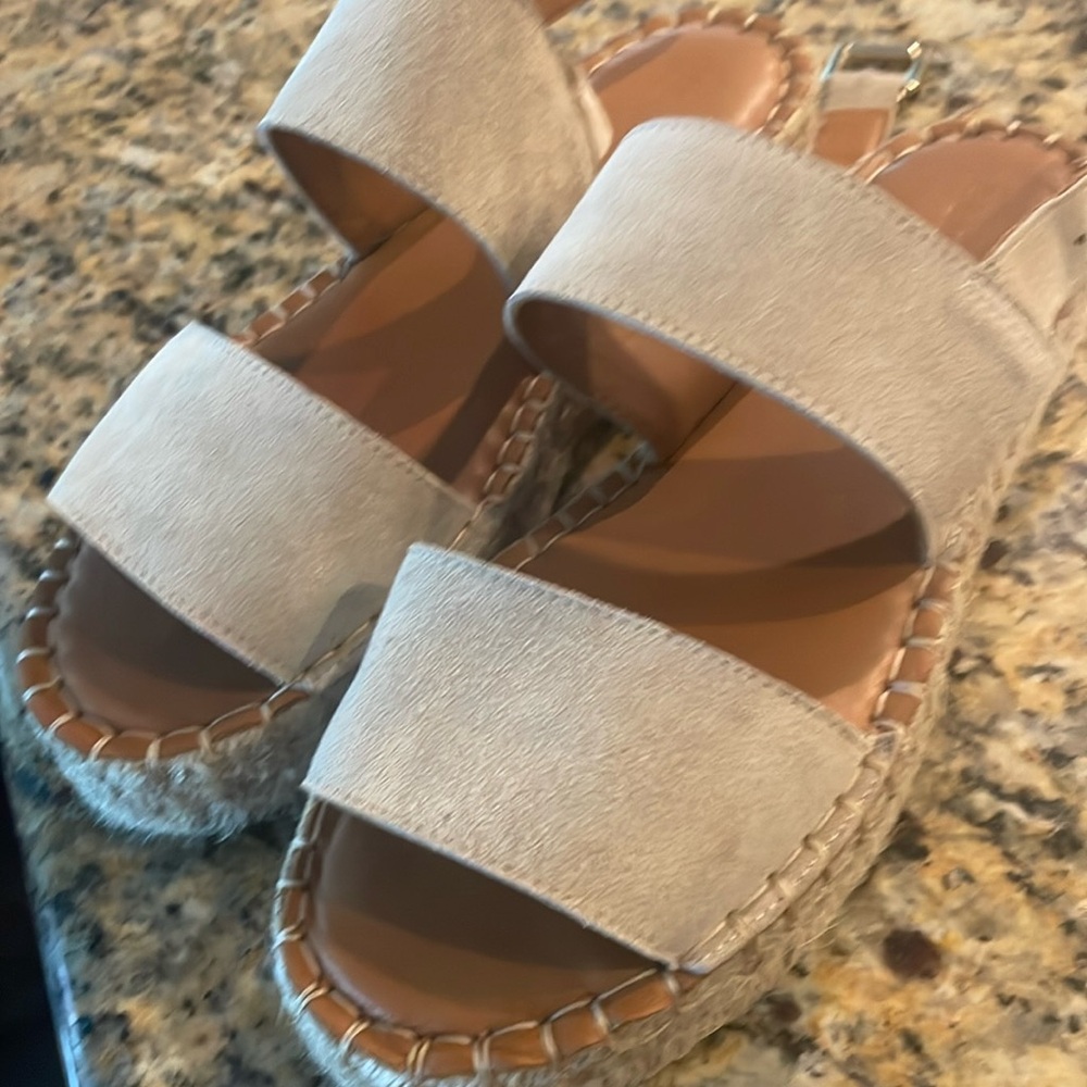 Alohas double strap sandal